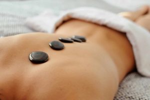 massagem com pedras 5